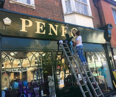 Signwriting assistant 